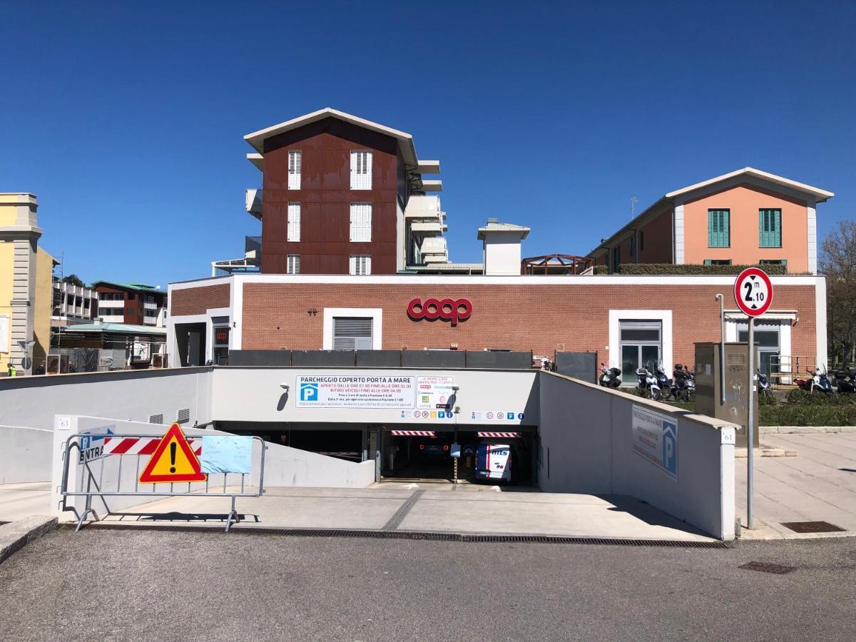 Kasia Porta Sul Mare Di Livorno Free Parking Exterior foto